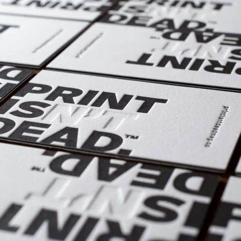 Warum kannst du mit der Produktion von Visitenkarten im Letterpress einen ersten positiven Eindruck erzielen? Auffallende und einzigartige Visitenkarten mit dem Charme vergangener Zeiten.